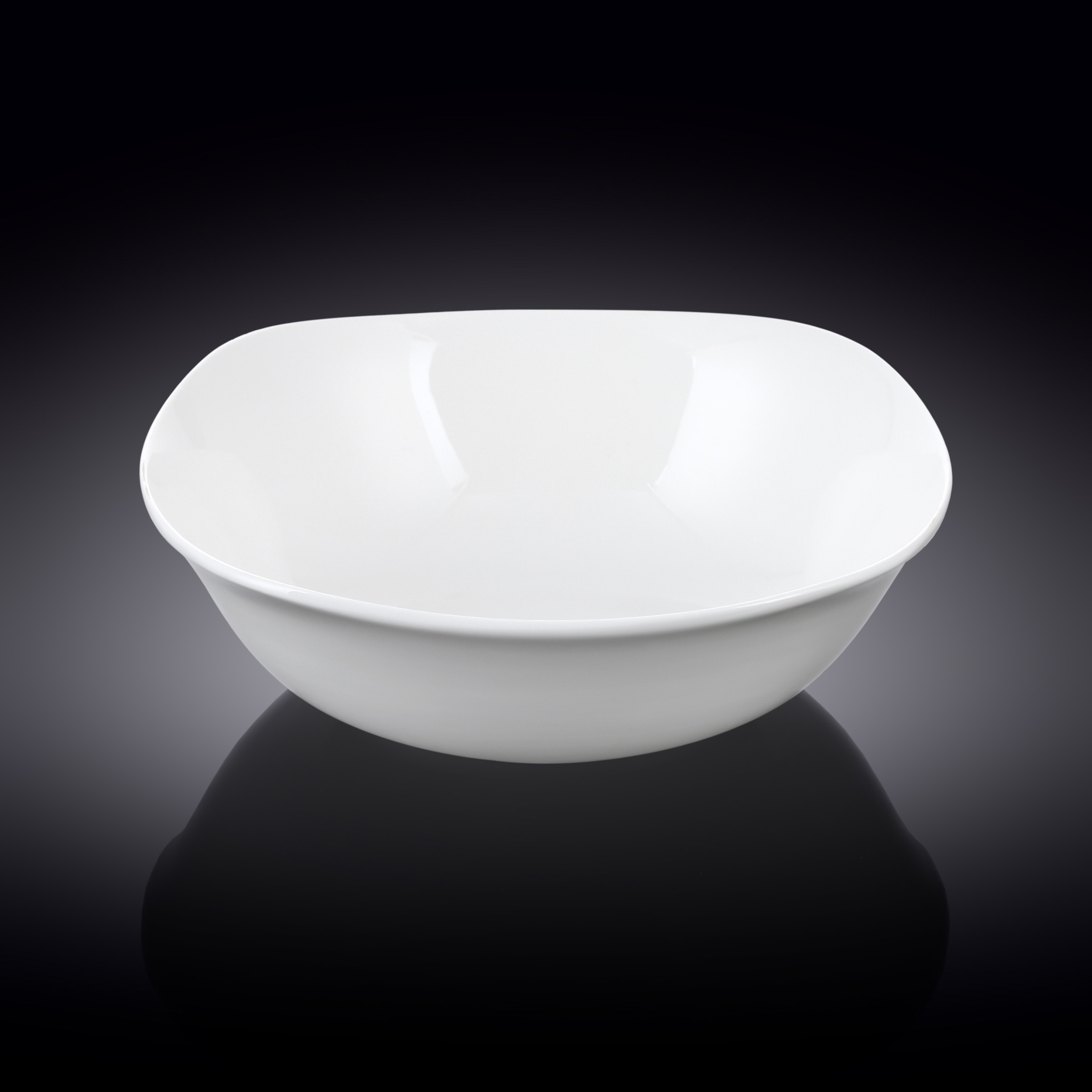 Ilona Bowl 21.5×21.5