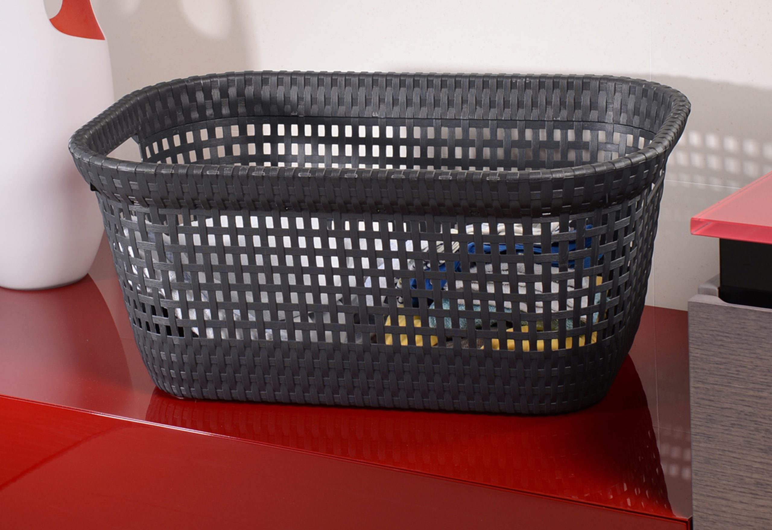 Rattan Washing Basket 45L Black