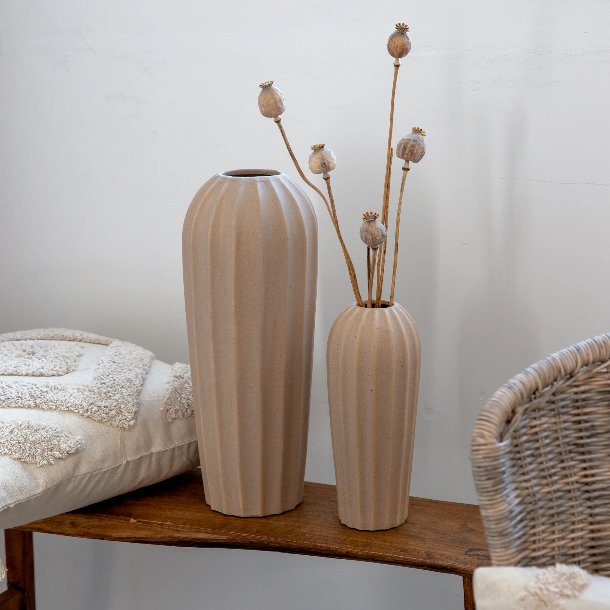 Wave vase 16 x 16 x 40 cm MY HOME